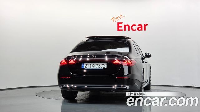 Mercedes-Benz E-Class (W214) E300 4MATIC Exclusive 2024 — фото 4