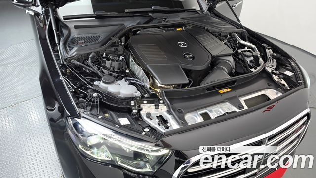 Mercedes-Benz E-Class (W214) E300 4MATIC Exclusive 2024 — фото 6