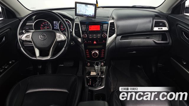 KG Mobility (SsangYong) Tivoli VX 2WD 2016 — фото 7