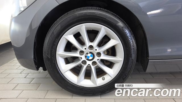 BMW 1 Series (F20) 118d Urban 5Dr 2014 — фото 5
