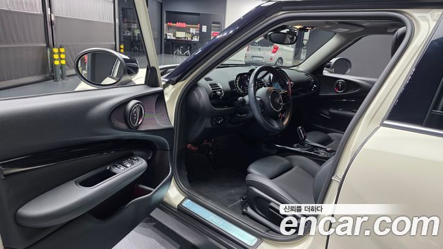 MINI Cooper Clubman Classic 2nd 2022 — фото 10