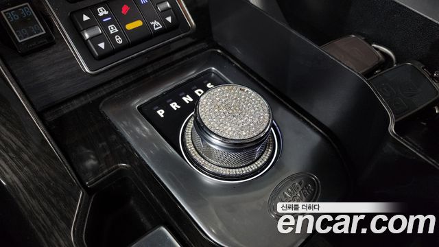 Land Rover Discovery 4 3.0 SDV6 HSE 2013 — фото 9
