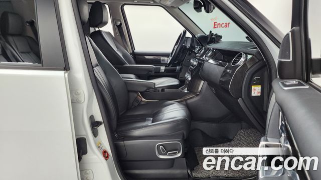 Land Rover Discovery 4 3.0 SDV6 HSE 2013 — фото 11