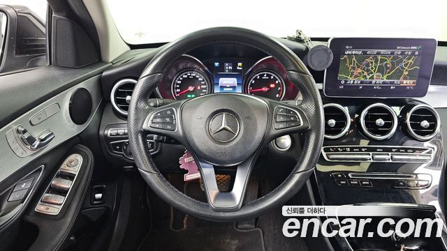 Mercedes-Benz C-Class (W205) C200 Avantgarde 2017 — фото 13