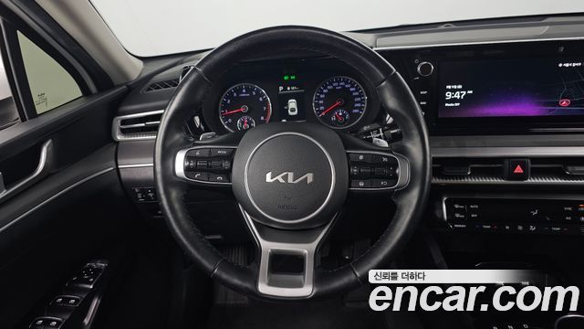 Kia K5 (III) 2.0 Prestige 2022 — фото 17