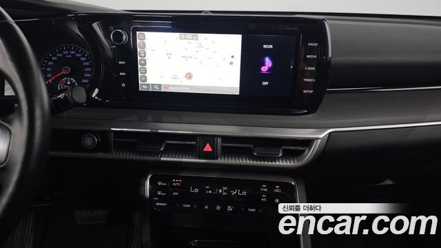 Kia K5 (III) 2.0 Prestige 2022 — фото 18