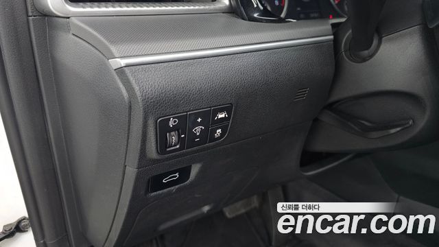 Kia K5 (III) 2.0 Prestige 2022 — фото 22