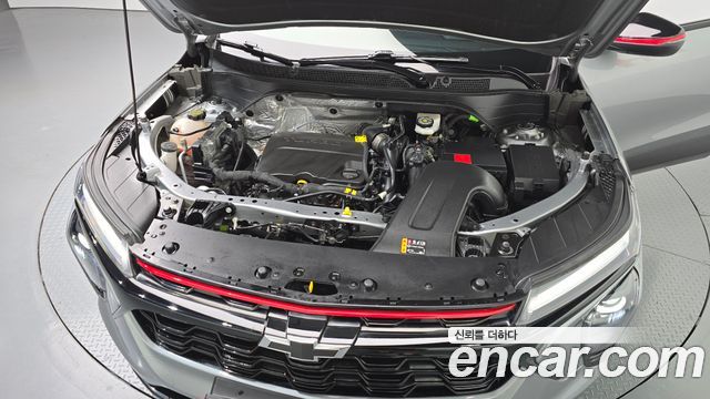 Chevrolet Trax Crossover 1.2 Red Line 2025 — фото 6