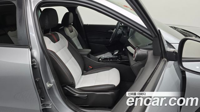 Chevrolet Trax Crossover 1.2 Red Line 2025 — фото 32