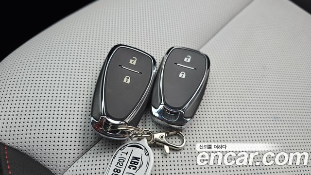 Chevrolet Trax Crossover 1.2 Red Line 2025 — фото 36