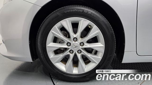 Lexus ES300h Supreme XV60 2015 — фото 5