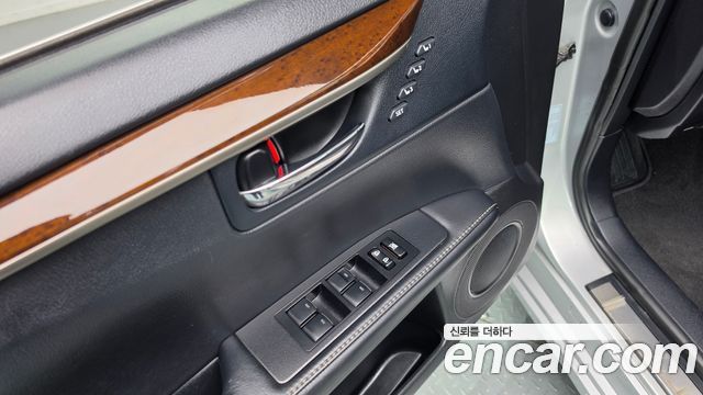 Lexus ES300h Supreme XV60 2015 — фото 19