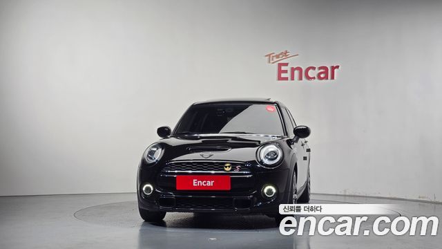 MINI Cooper S 5Door HIGH 3rd 2021 — фото 3