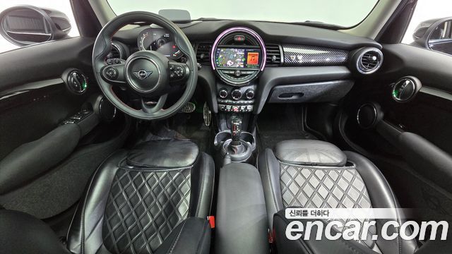 MINI Cooper S 5Door HIGH 3rd 2021 — фото 7