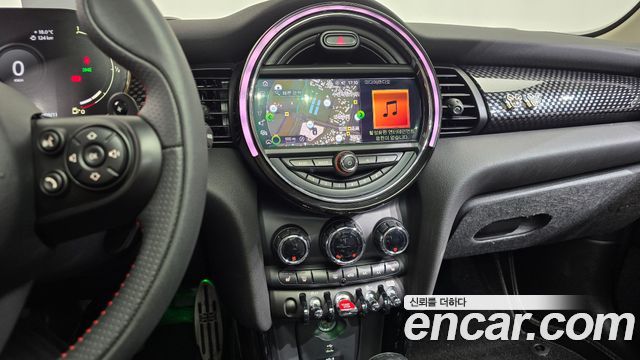 MINI Cooper S 5Door HIGH 3rd 2021 — фото 12