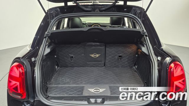 MINI Cooper S 5Door HIGH 3rd 2021 — фото 18