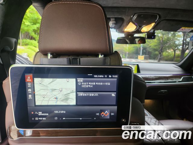 BMW 7 Series (G11) 730Ld xDrive Design Pure Excellence 2021 — фото 15