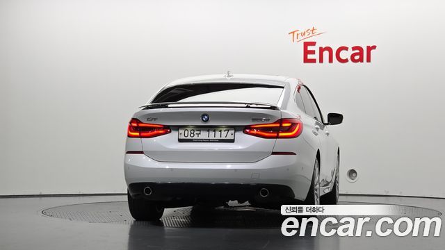 BMW 6 Series GT (G32) 620d Luxury 2019 — фото 4
