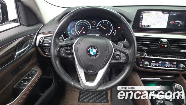 BMW 6 Series GT (G32) 620d Luxury 2019 — фото 13