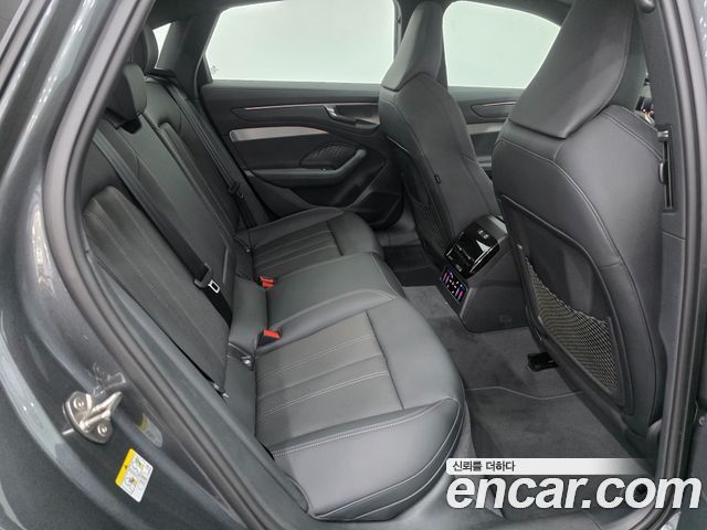 Audi A6 (C9) 40 TFSI S Line 2026 — фото 23