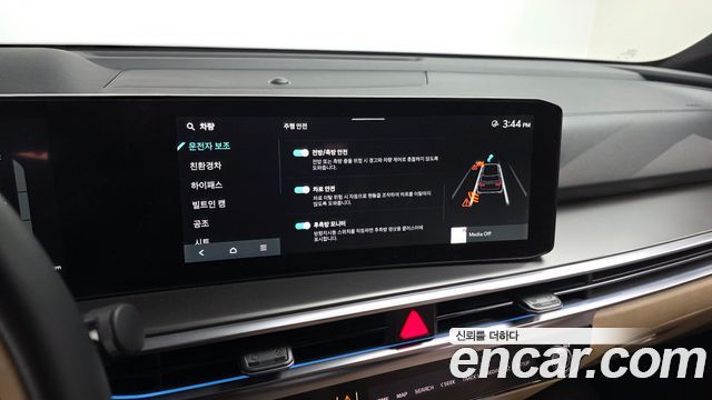 Kia Sorento (IV) HEV 1.6 2WD Signature 2024 — фото 15