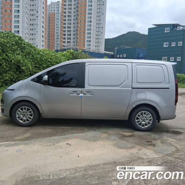 Hyundai Staria L3.5 Cargo 3-Seater Modern 2026 — фото 22