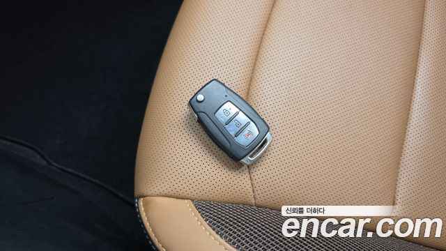 KG Mobility (SsangYong) Torres Gasoline 1.5 2WD T7 2023 — фото 18