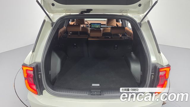 KG Mobility (SsangYong) Torres Gasoline 1.5 2WD T7 2023 — фото 20