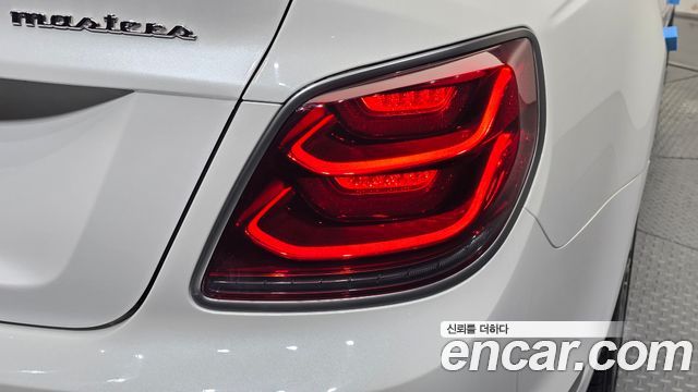 Kia K9 3.3 T-GDI AWD MastersⅢ 2019 — фото 23