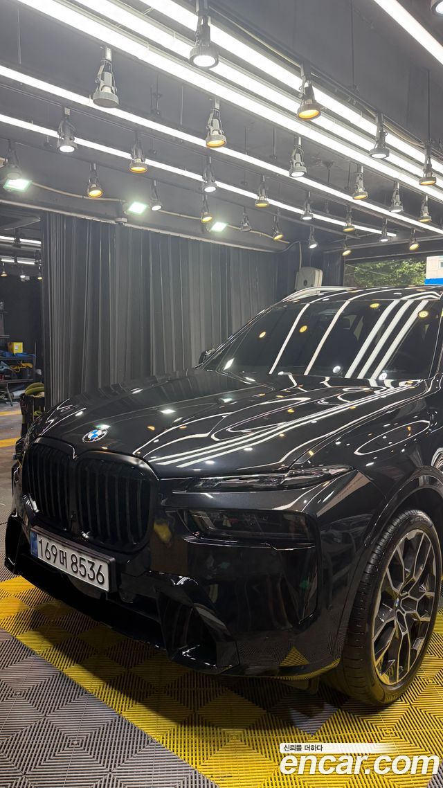 BMW X7 (G07) xDrive 40d M Sport 7 STR 2025 — фото 4
