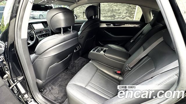 Genesis G80 3.3 GDI Luxury 2017 — фото 15