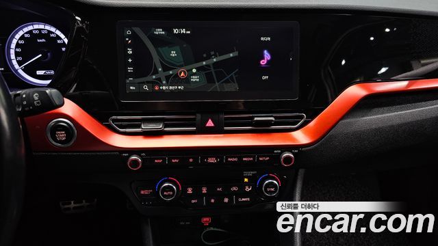 Kia Niro 1.6 HEV Noblesse 2020 — фото 13