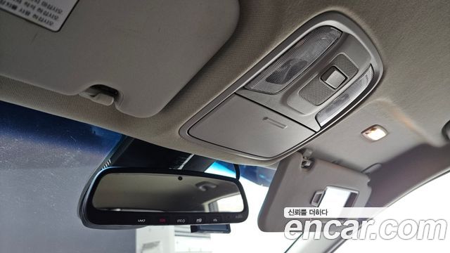 Kia Niro 1.6 HEV Noblesse 2020 — фото 19