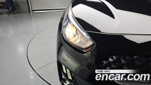 Kia Niro 1.6 HEV Noblesse 2020 — фото 22