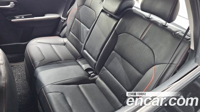 Kia Niro 1.6 HEV Noblesse 2020 — фото 31