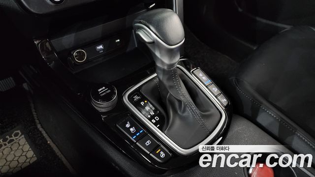 Kia Seltos Gasoline 1.6 Turbo 2WD Prestige 2023 — фото 9