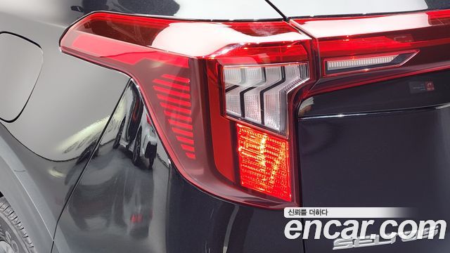 Kia Seltos Gasoline 1.6 Turbo 2WD Prestige 2023 — фото 23