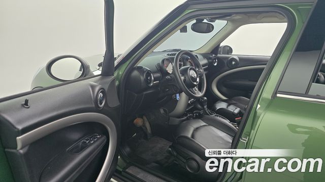 MINI Cooper D Countryman ALL4 1st 2015 — фото 10