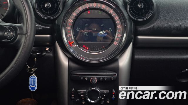MINI Cooper D Countryman ALL4 1st 2015 — фото 16