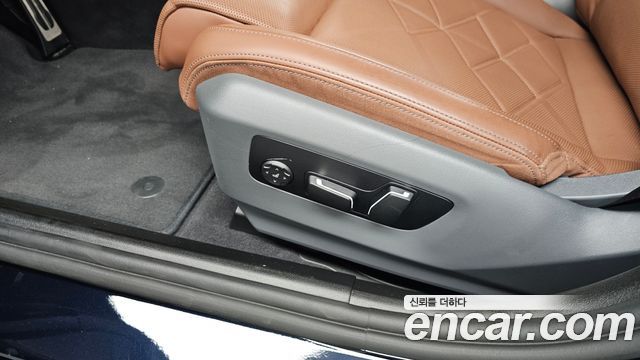 BMW 5 Series (G60) 530i xDrive M Sport 2025 — фото 38