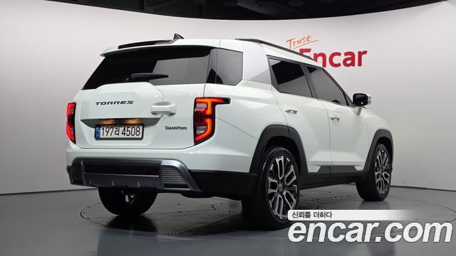 KG Mobility (SsangYong) Torres Gasoline 1.5 2WD T7 2023 — фото 2