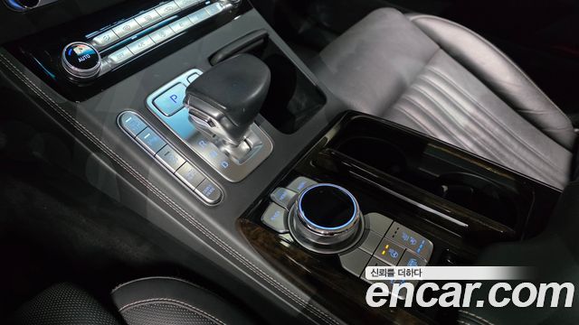 Genesis G90 3.8 AWD Luxury 2019 — фото 9