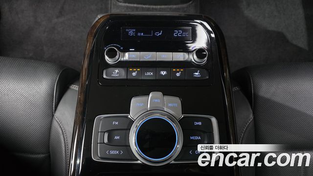 Genesis G90 3.8 AWD Luxury 2019 — фото 20