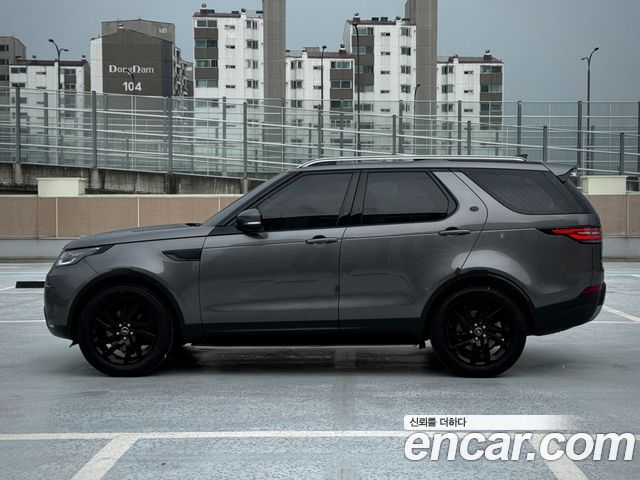 Land Rover Discovery 5 3.0 TD6 HSE 2017 — фото 23