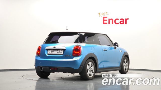 MINI Cooper D Mid 3rd 2015 — фото 2