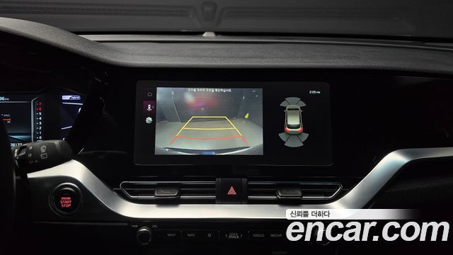 Kia Niro 1.6 HEV Signature 2022 — фото 15