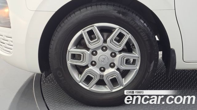 Hyundai Staria Cargo 5-Seater Modern 2022 — фото 5