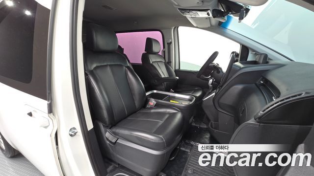 Hyundai Staria Cargo 5-Seater Modern 2022 — фото 12