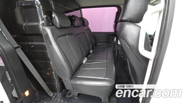 Hyundai Staria Cargo 5-Seater Modern 2022 — фото 13