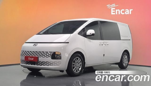 Hyundai Staria Cargo 5-Seater Modern 2022 — фото 1